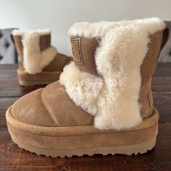 UGG Classic Chillapeak Chestnut Boots - Picture 1 of 8